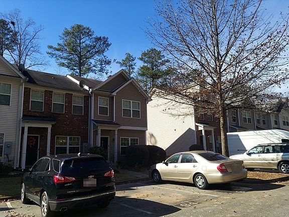 3rd image of 400 Berckman Dr