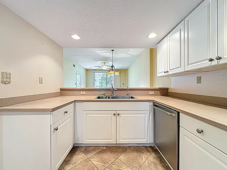 159 Marine St #204 — Photo 29