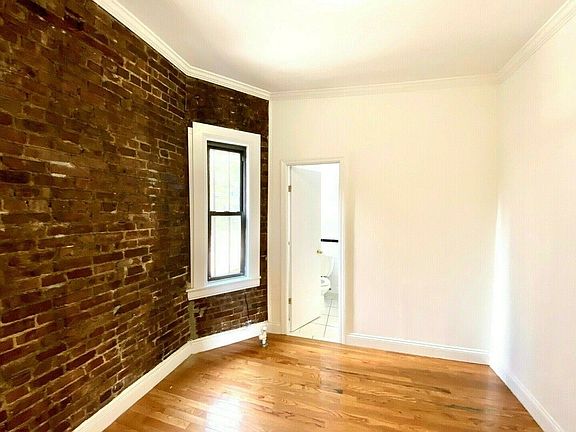 5th image of 243 E 39th St APT 5A