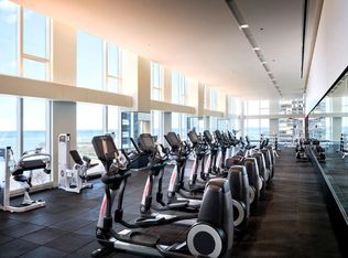401 W Ohio St, Chicago, IL 60654