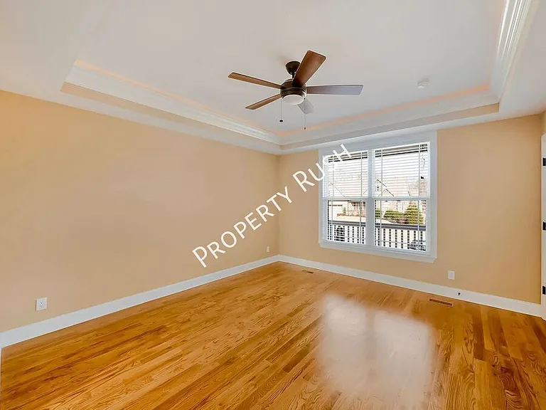 7986 Burgundy Cir — Photo 15