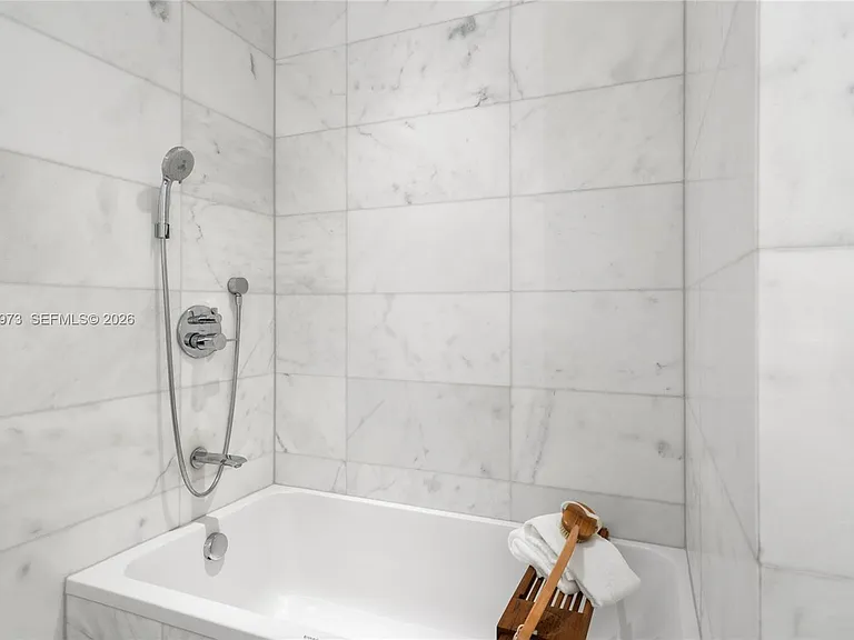 500 Alton Rd #2101/02 — Photo 19