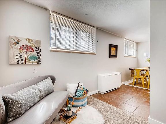 5th image of 1155 Ash St APT 102