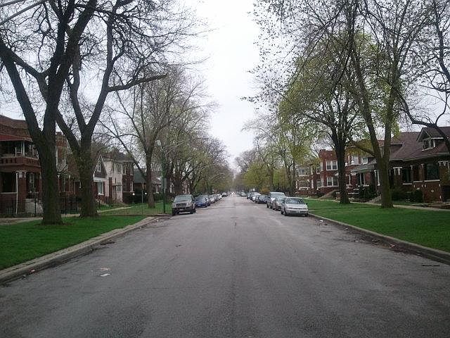 2nd image of 7104 S Prairie Ave
