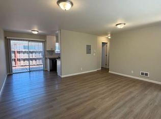 300 Warren Ave #2, San Leandro, CA 94577