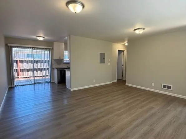 300 Warren Ave #2, San Leandro, CA 94577
