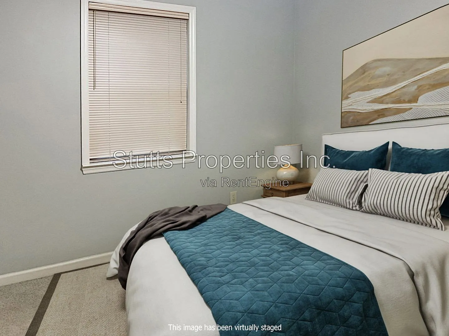 3 bed, 2.0 bath, 1690 sqft, $1,595 — Photo 3