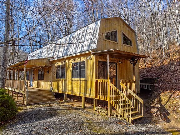 2nd image of 348 Laurel Dr