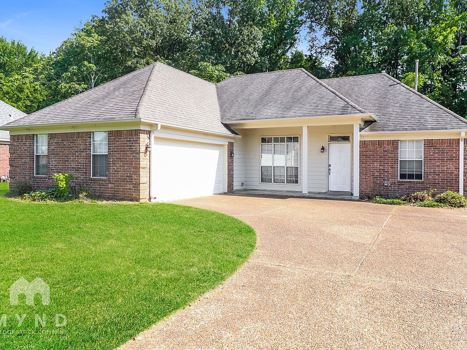 1st image of 240 Winding Creek Dr