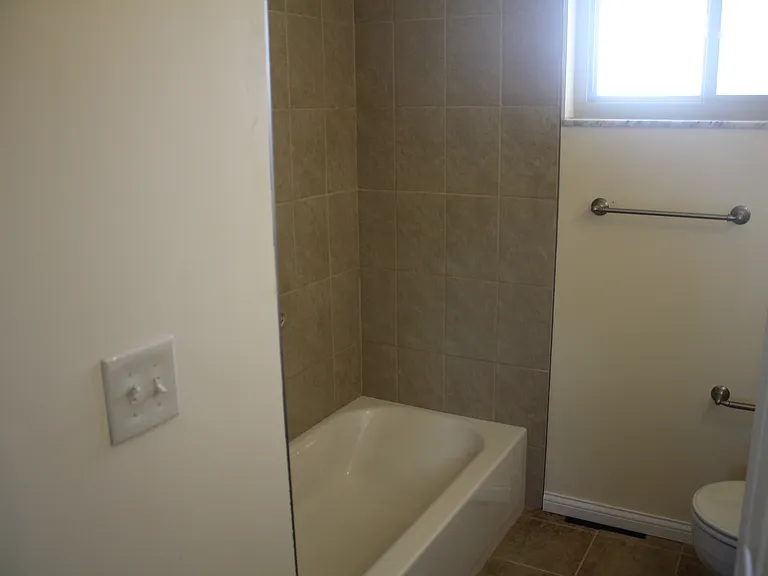 6016 Snyder Rd — Photo 7
