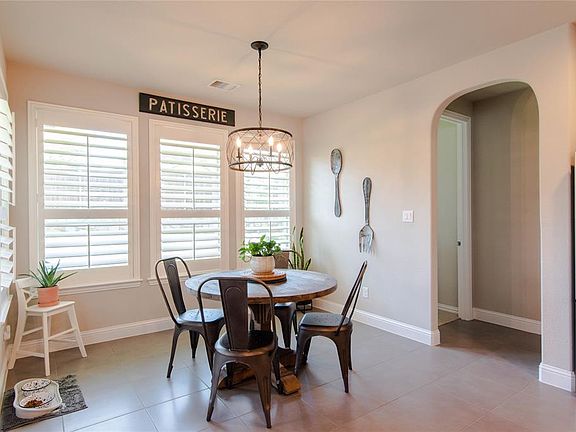 5th image of 1612 Liberty Way Trl