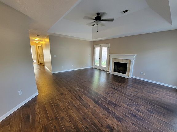 2nd image of 536 Forest Park Dr