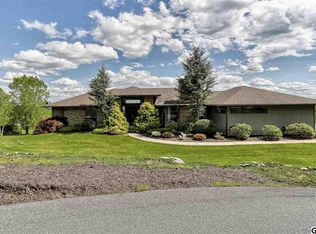 503 Leeward Ln, Enola, PA 17025