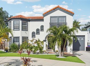 3303 W Lawn Ave, Tampa, FL 33611