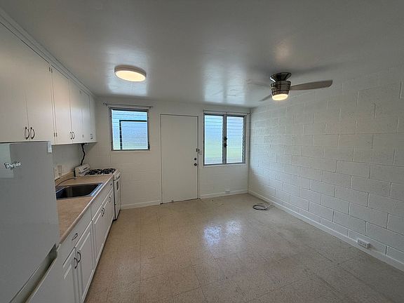 3rd image of 1148 Wilder Ave #15