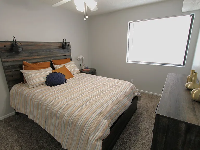 6320 S 72nd St #307 — Photo 12