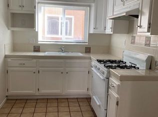 4124 Pixie Ave, Lakewood, CA 90712