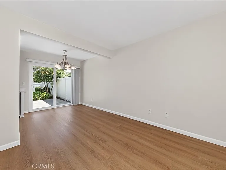 26236 Lawton Ave — Photo 6