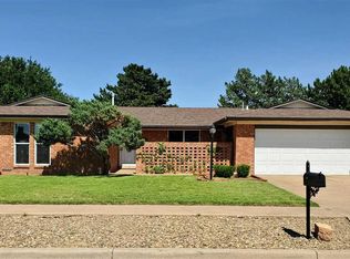 2401 Sharondale Dr, Clovis, NM 88101