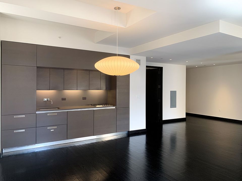 1st image of 20 Pine St APT 2206