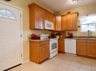 940 N 76th St #1, Seattle, WA 98103