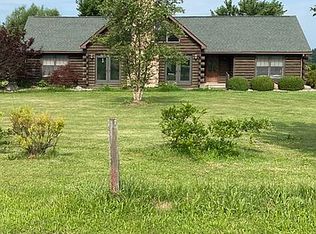 9319 Paul Meyer Rd, Worden, IL 62097