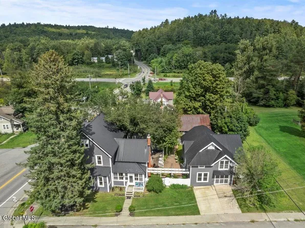 1 Pine Street, Chestertown, NY 12817