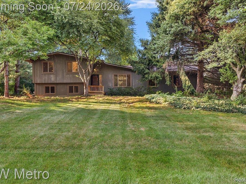 1st image of 2804 Rhineberry Rd
