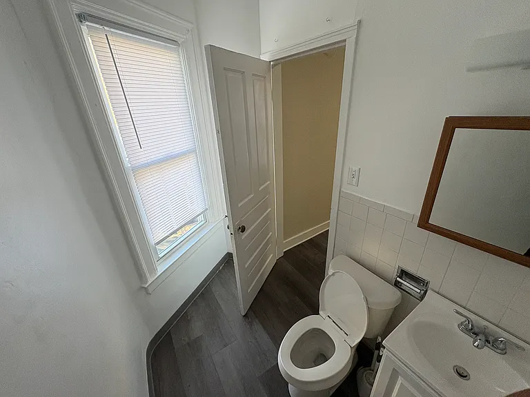 Bathroom Right View