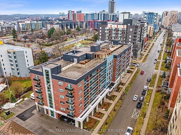 4th image of 308 Lester St #401