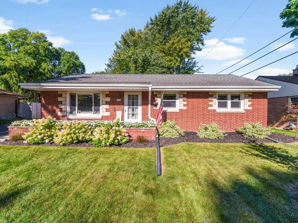 4413 South 62nd STREET, Greenfield, WI 53220
