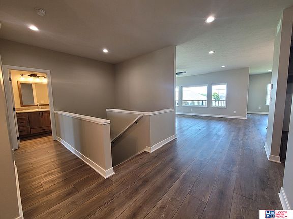 4th image of 1057 N 12th St