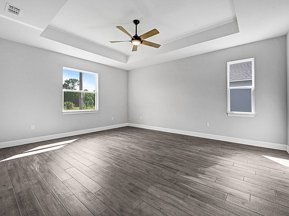 5th image of 2651 Quentin Ave SE