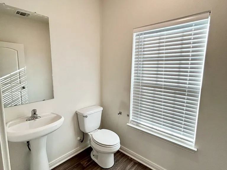 15114 Harbor Lndg — Photo 6