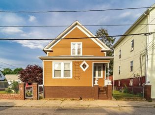 117 Gray St, Providence, RI 02909