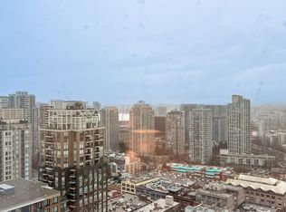 1111 Richards St #2705, Vancouver, BC V6B 0S3