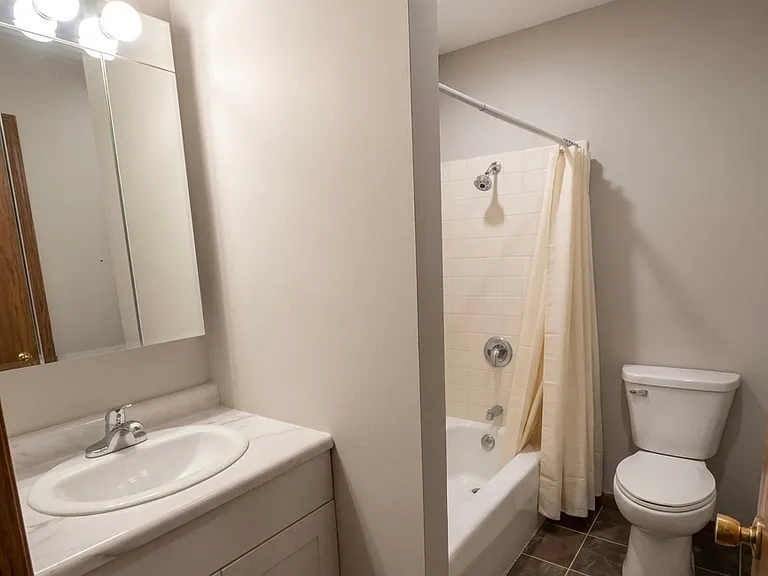621 Mount Nemo Ave #D — Photo 5
