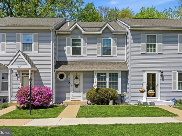 53 Andrews Ct, Upper Chichester, PA 19014