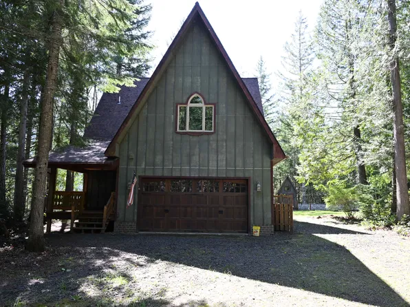 72 Dutch Ln, Quilcene, WA 98376