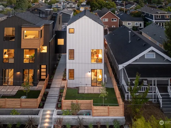 717 N 80th Street, Seattle, WA 98103