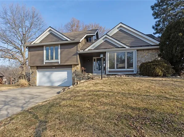 4904 NW 67th St, Kansas City, MO 64151