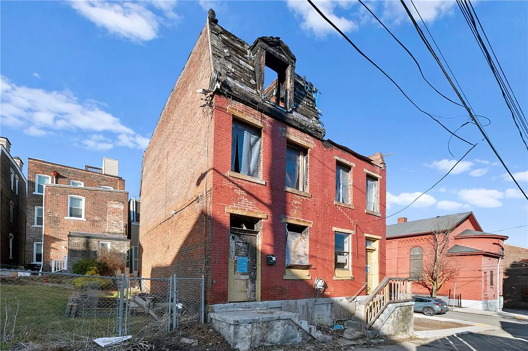 246 Ater Way photo 1