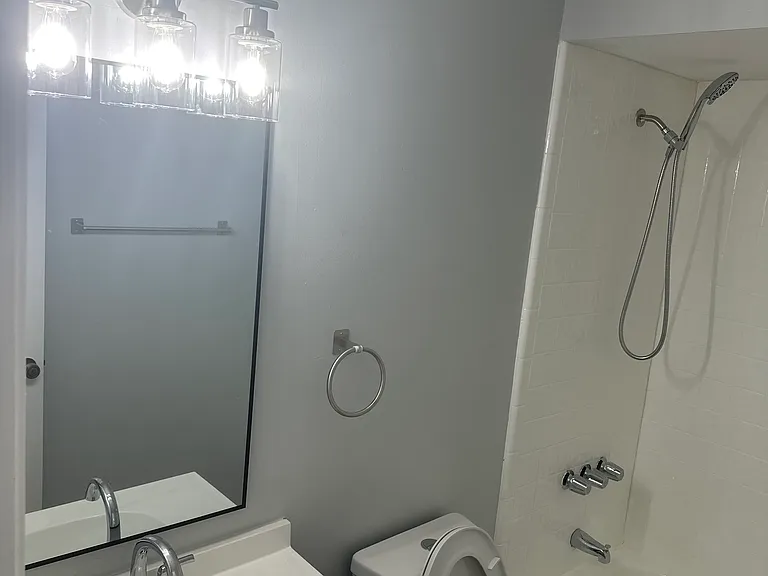 7604 Melissa Ct N — Photo 10