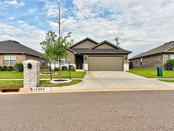 2nd image of 15909 Boulderdown Dr