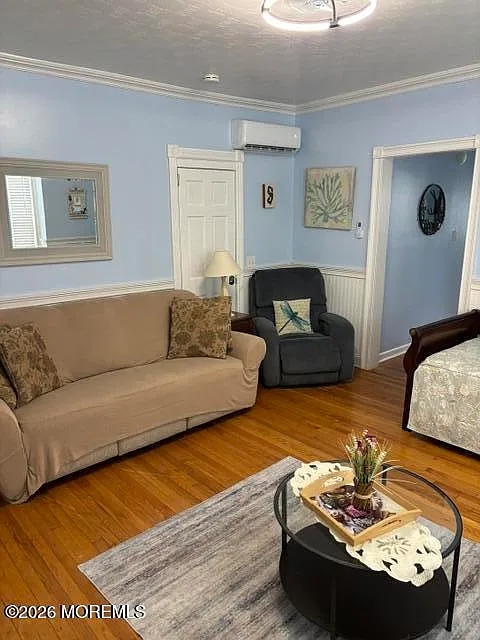 2 bed, $2,600 — Photo 4
