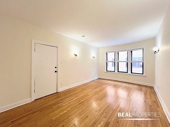 2nd image of 4040 N Ashland Ave #W1