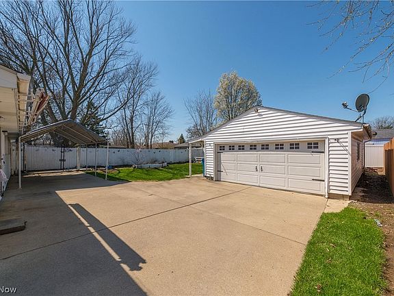 5th image of 3848 N Hogan Dr