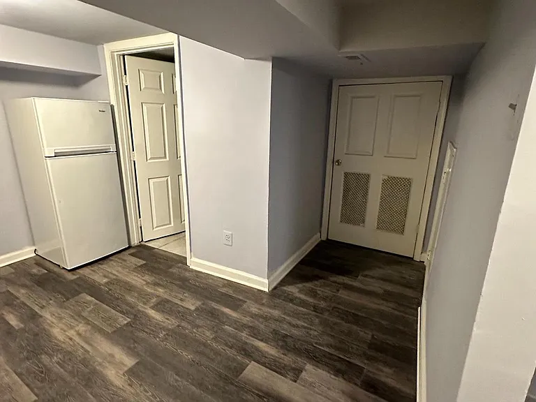 3337 Clay St NE — Photo 16