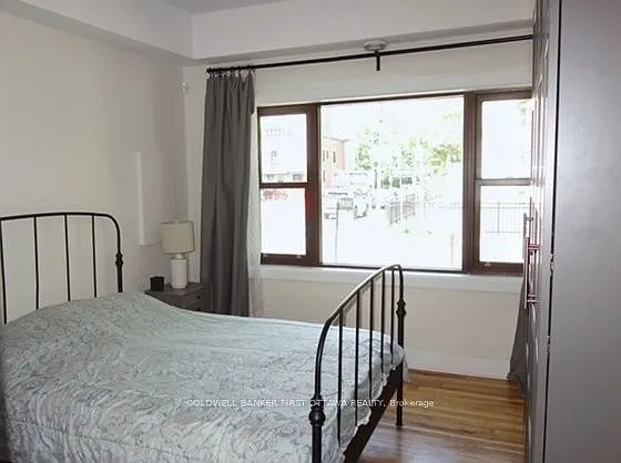 72 Saint Andrew St — Photo 21