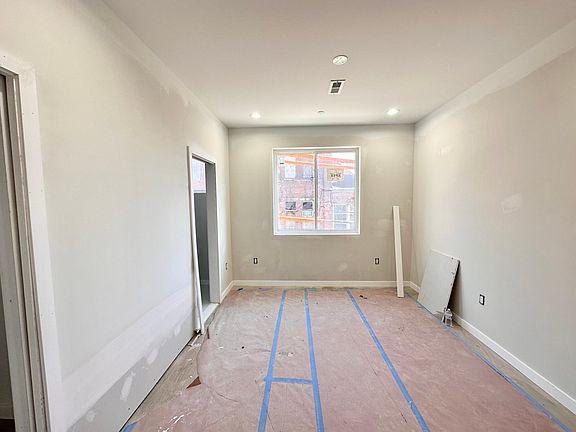 5th image of 2256 N 9th St #C